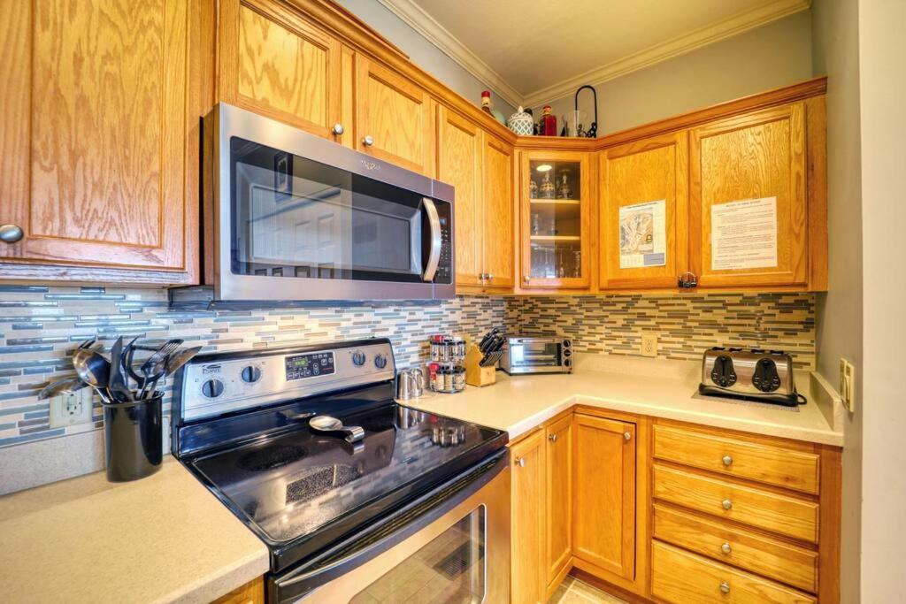 Bucket List Views Sugar Mountain Private Condo - 2Bed, 2Bath, Sleeps 6, Panoramic Views Of Mountains From Large Deck, Short Drive To Shopping, Restaurants, Cafes & Banner Elk Town מראה חיצוני תמונה
