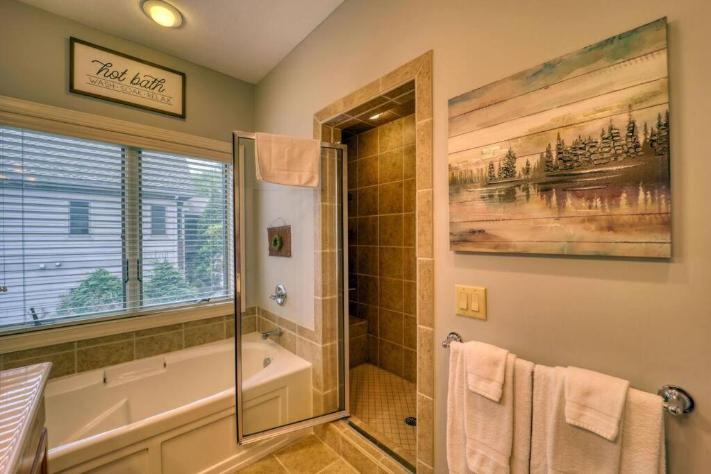 Bucket List Views Sugar Mountain Private Condo - 2Bed, 2Bath, Sleeps 6, Panoramic Views Of Mountains From Large Deck, Short Drive To Shopping, Restaurants, Cafes & Banner Elk Town מראה חיצוני תמונה