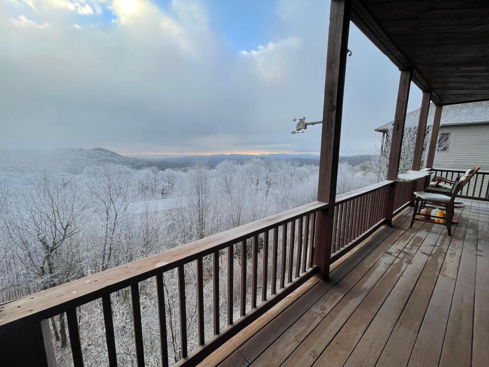 Bucket List Views Sugar Mountain Private Condo - 2Bed, 2Bath, Sleeps 6, Panoramic Views Of Mountains From Large Deck, Short Drive To Shopping, Restaurants, Cafes & Banner Elk Town מראה חיצוני תמונה